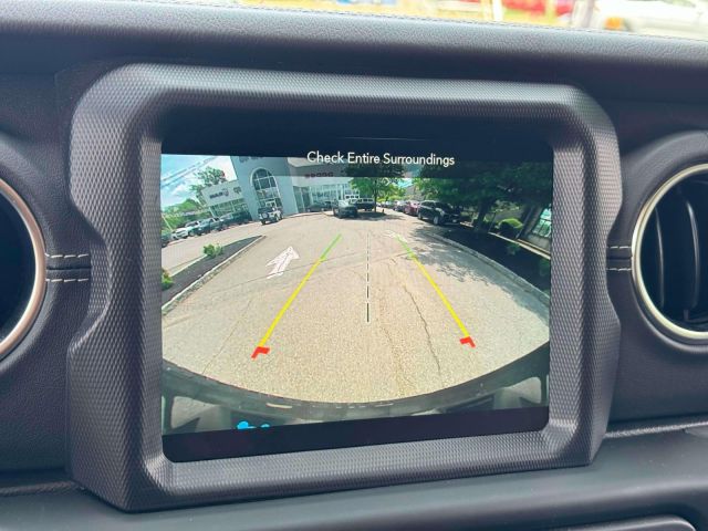 2022 Jeep Wrangler 4xe Unlimited Sahara 4x4