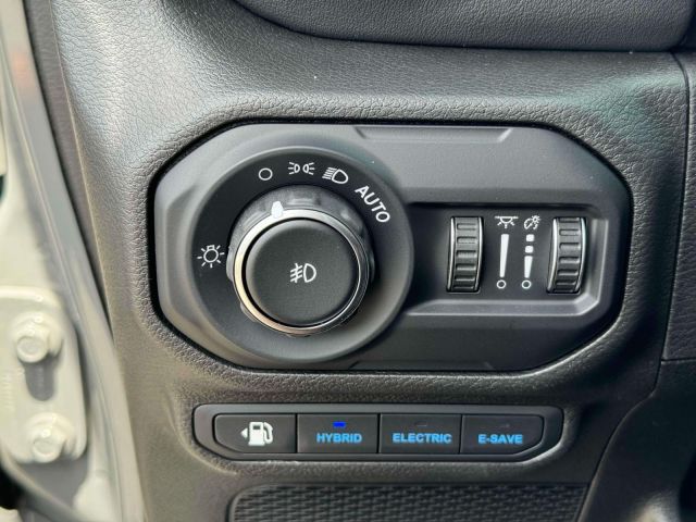 2022 Jeep Wrangler 4xe Unlimited Sahara 4x4