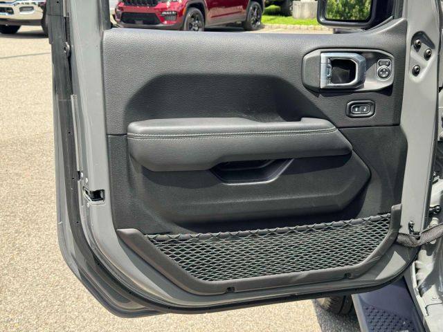2022 Jeep Wrangler 4xe Unlimited Sahara 4x4