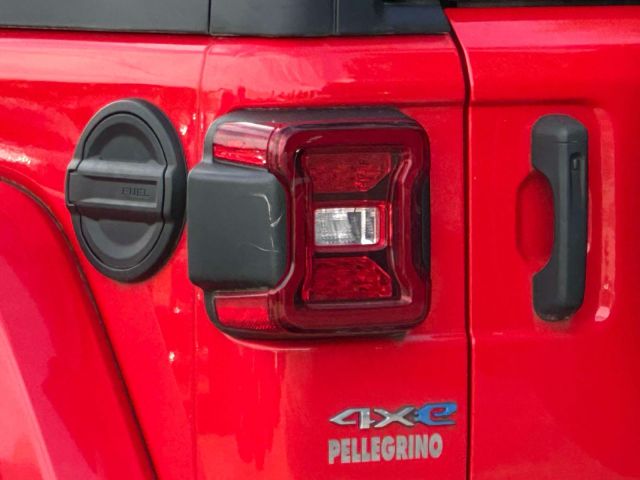 2022 Jeep Wrangler 4xe Unlimited Sahara 4x4
