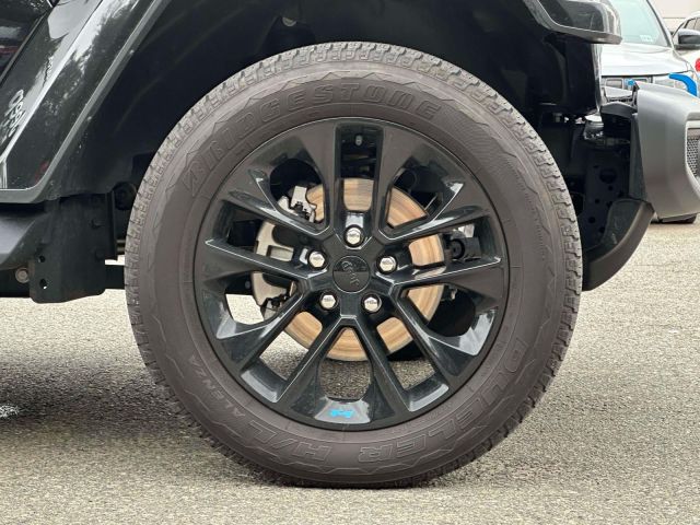 2022 Jeep Wrangler 4xe Unlimited Sahara 4x4