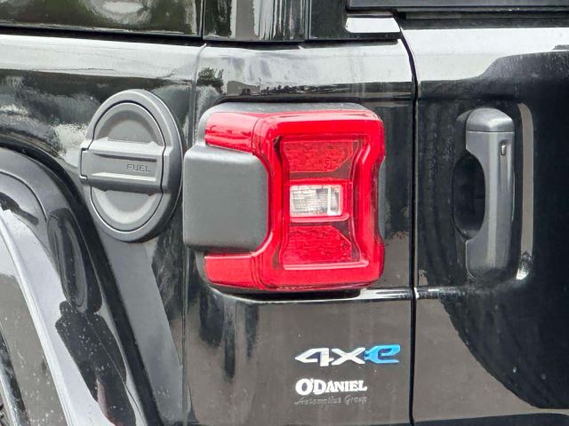 2022 Jeep Wrangler 4xe Unlimited Sahara 4x4