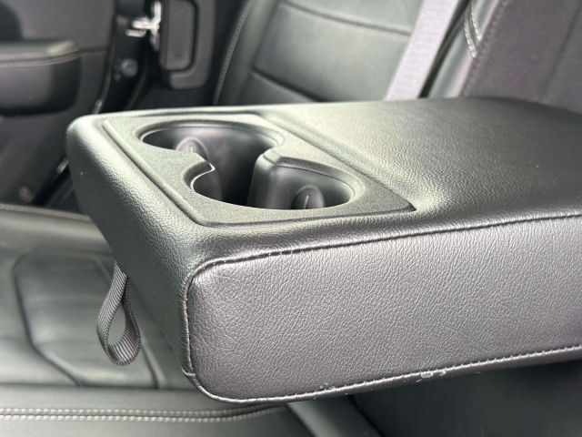 2022 Jeep Wrangler 4xe Unlimited Sahara 4x4 2022 Jeep Wrangler 4xe Unlimited Sahara 4x4