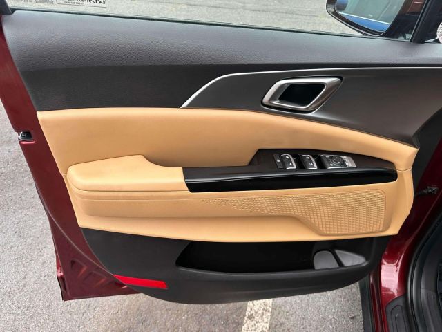 2022 Kia Carnival LXS FWD