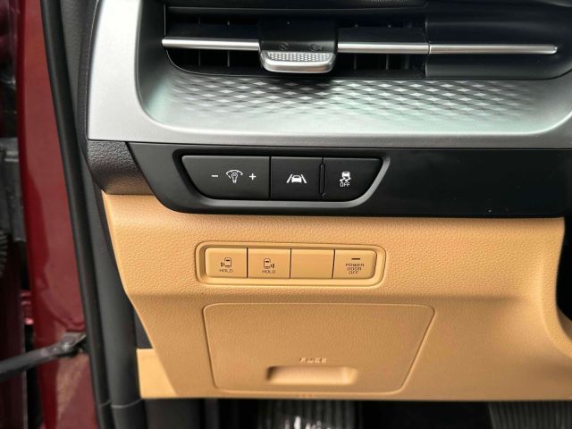 2022 Kia Carnival LXS FWD