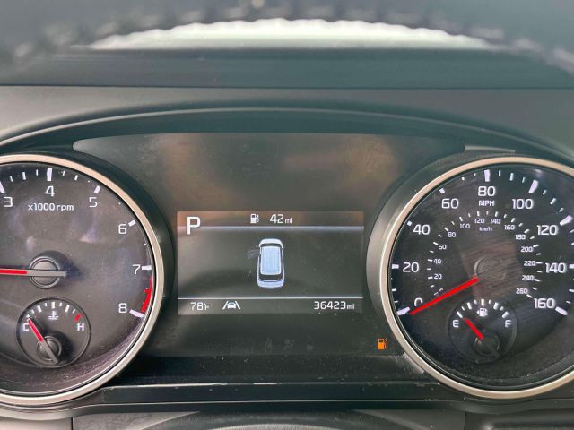 2022 Kia Carnival LXS FWD