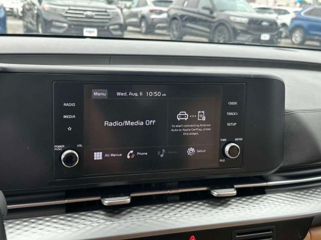 2022 Kia Carnival LXS FWD