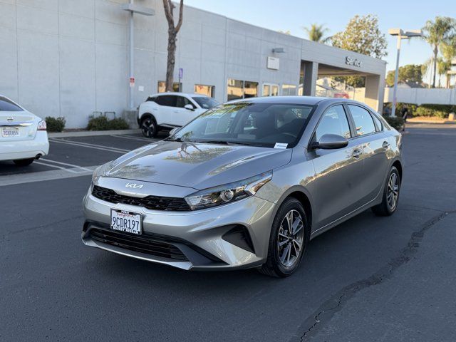 2022 Kia Forte LXS 2022 Kia Forte LXS