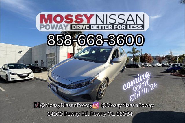 2022 Kia Forte LXS 2022 Kia Forte LXS