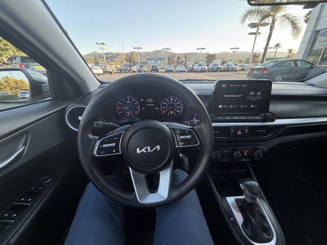 2022 Kia Forte LXS 2022 Kia Forte LXS