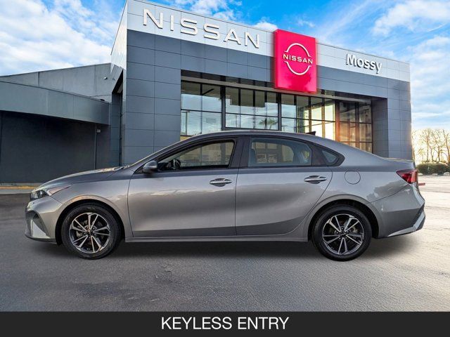 2022 Kia Forte LXS 2022 Kia Forte LXS