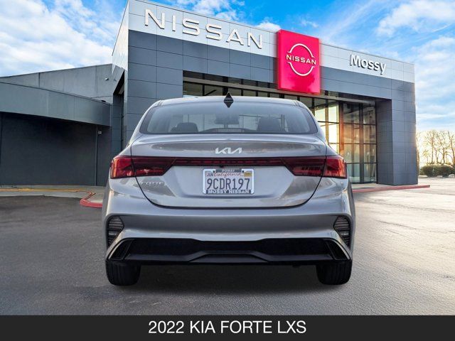 2022 Kia Forte LXS 2022 Kia Forte LXS