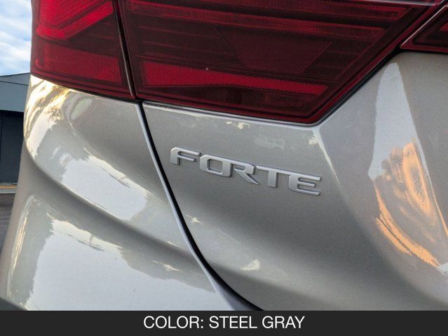 2022 Kia Forte LXS 2022 Kia Forte LXS