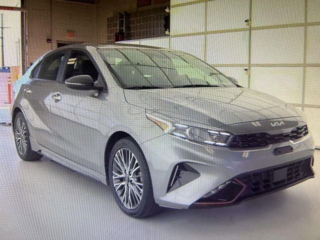 2022 Kia Forte GT-Line IVT