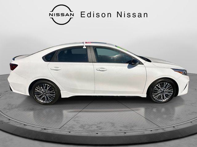 2022 Kia Forte GT-Line 2022 Kia Forte GT-Line