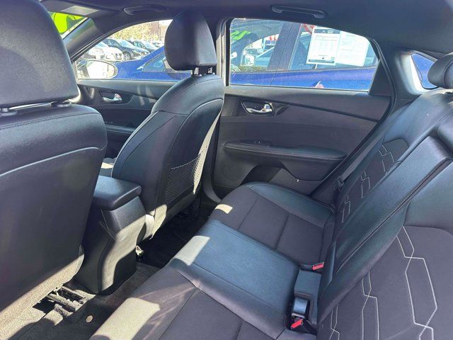 2022 Kia Forte GT-Line 2022 Kia Forte GT-Line