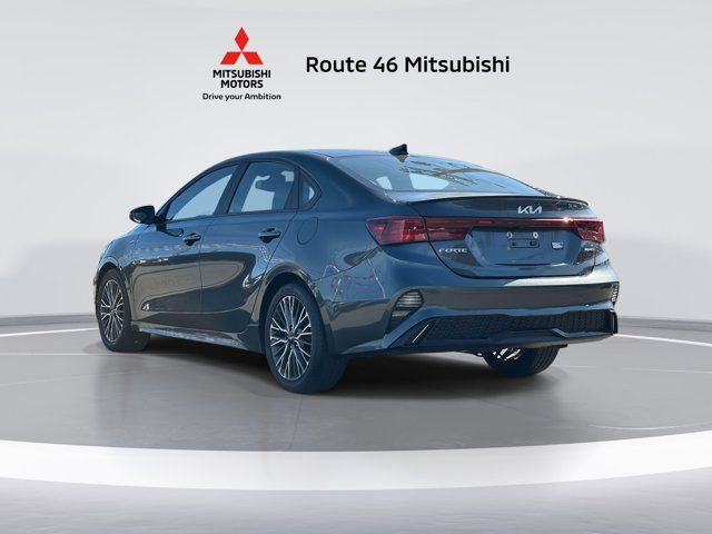 2022 Kia Forte GT-Line 2022 Kia Forte GT-Line