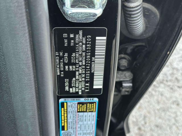 2022 Kia K5 LXS Auto FWD