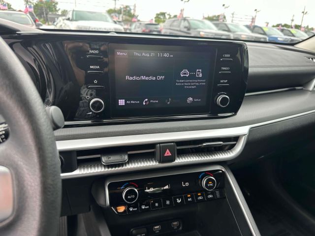 2022 Kia K5 LXS Auto FWD