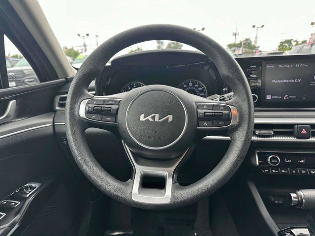 2022 Kia K5 LXS