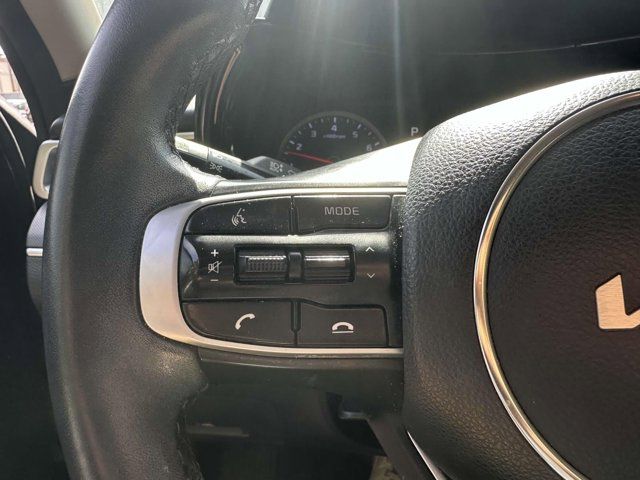 2022 Kia K5 LXS