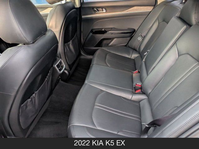 2022 Kia K5 EX 2022 Kia K5 EX