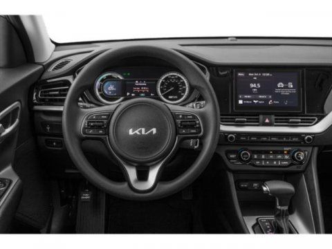 2022 Kia Niro LX 2022 Kia Niro LX