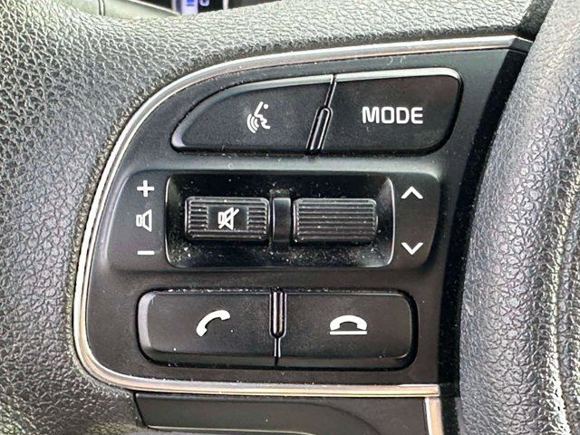 2022 Kia Niro LX 2022 Kia Niro LX