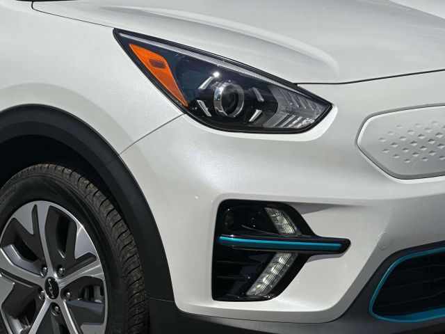 2022 Kia Niro EV EX FWD
