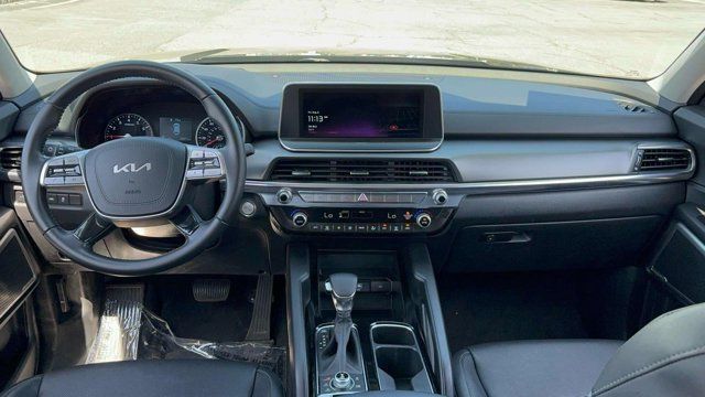 2022 Kia Telluride LX