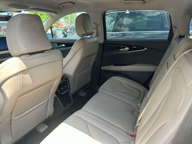 2022 Lincoln Nautilus Standard AWD