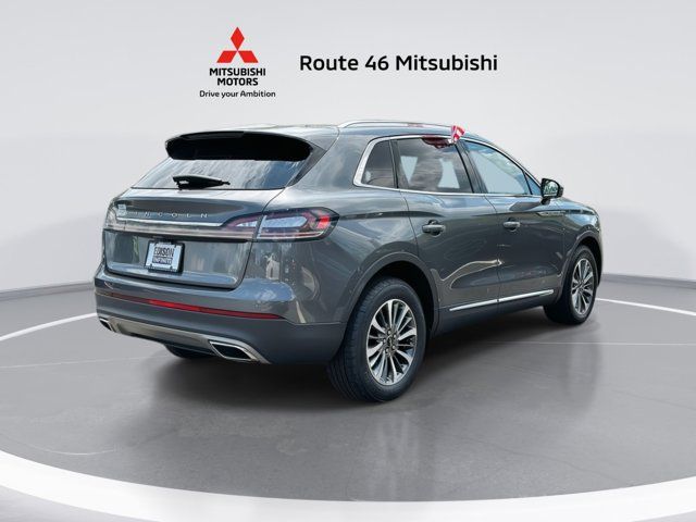 2022 Lincoln Nautilus Standard