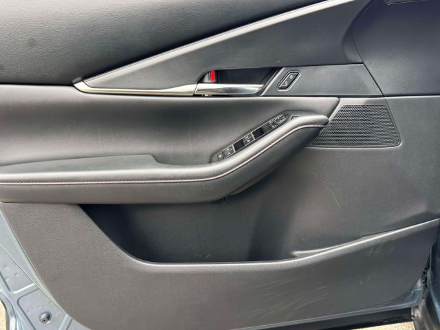 2022 Mazda CX-30 2.5 S Carbon Edition AWD 2022 Mazda CX-30 2.5 S Carbon Edition AWD