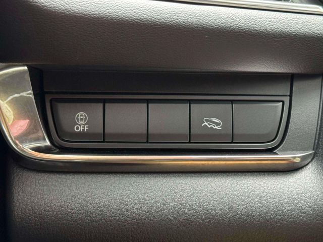 2022 Mazda CX-30 2.5 S Carbon Edition AWD 2022 Mazda CX-30 2.5 S Carbon Edition AWD