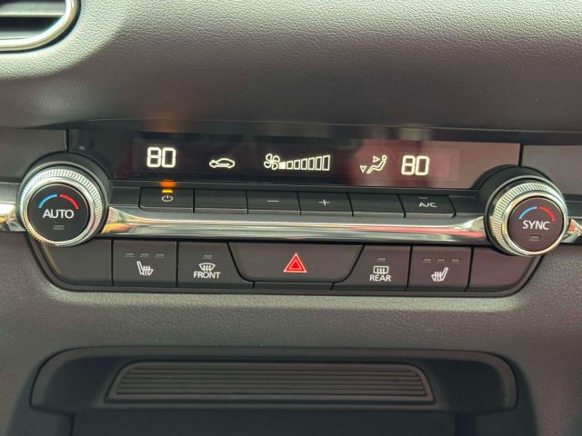 2022 Mazda CX-30 2.5 S Carbon Edition AWD 2022 Mazda CX-30 2.5 S Carbon Edition AWD