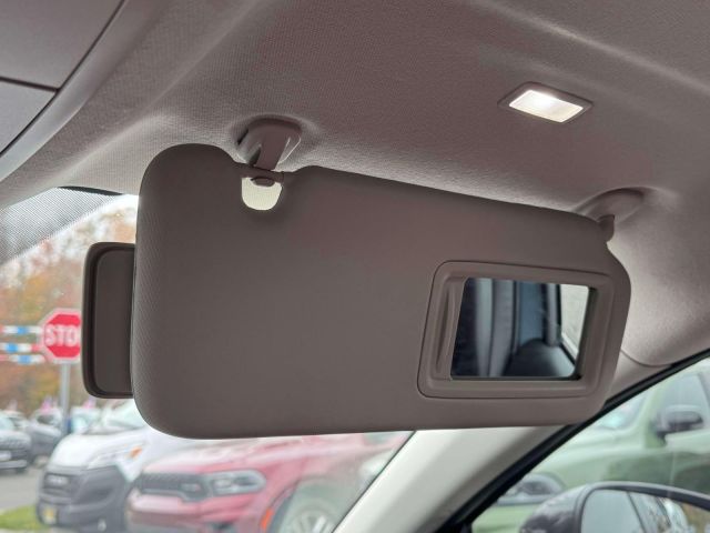 2022 Mazda CX-30 2.5 S Carbon Edition AWD 2022 Mazda CX-30 2.5 S Carbon Edition AWD