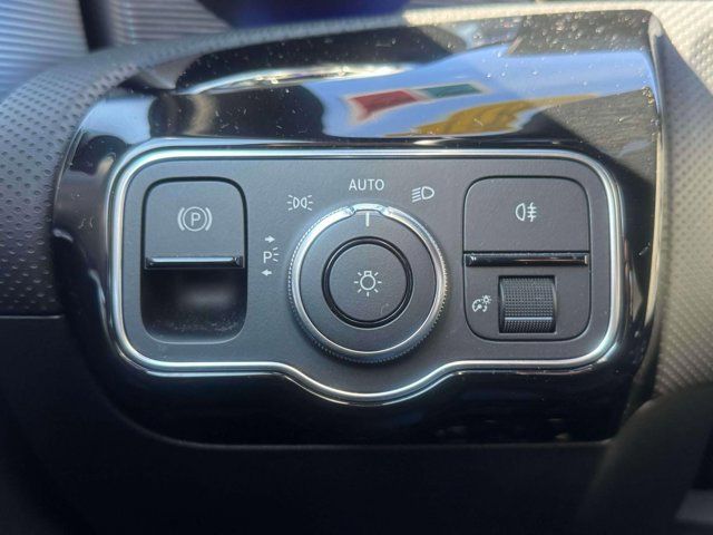 2022 Mercedes-Benz A-Class A 220