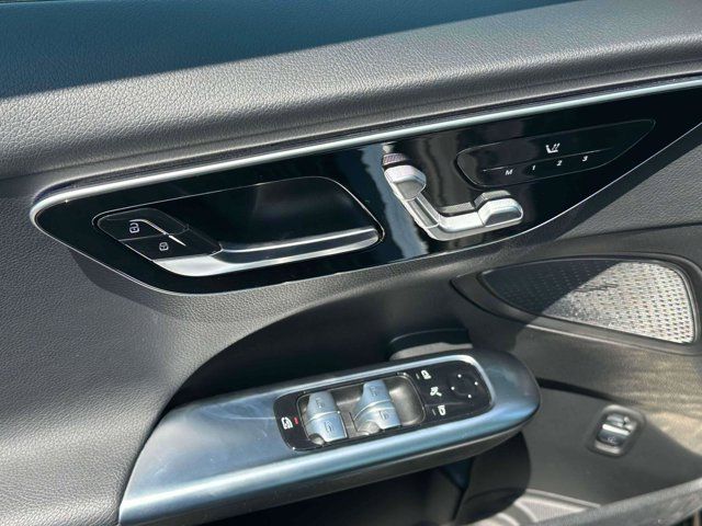 2022 Mercedes-Benz C-Class C 300