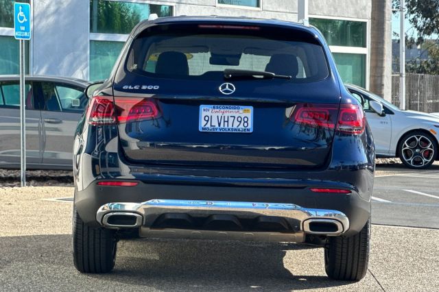 2022 Mercedes-Benz GLC GLC 300 2022 Mercedes-Benz GLC GLC 300