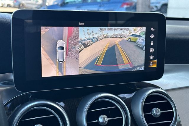 2022 Mercedes-Benz GLC GLC 300 2022 Mercedes-Benz GLC GLC 300