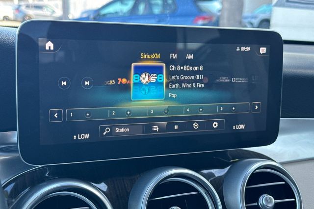 2022 Mercedes-Benz GLC GLC 300 2022 Mercedes-Benz GLC GLC 300