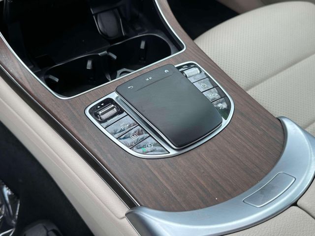 2022 Mercedes-Benz GLC GLC 300 4MATIC SUV