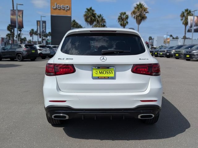 2022 Mercedes-Benz GLC GLC 300 2022 Mercedes-Benz GLC GLC 300