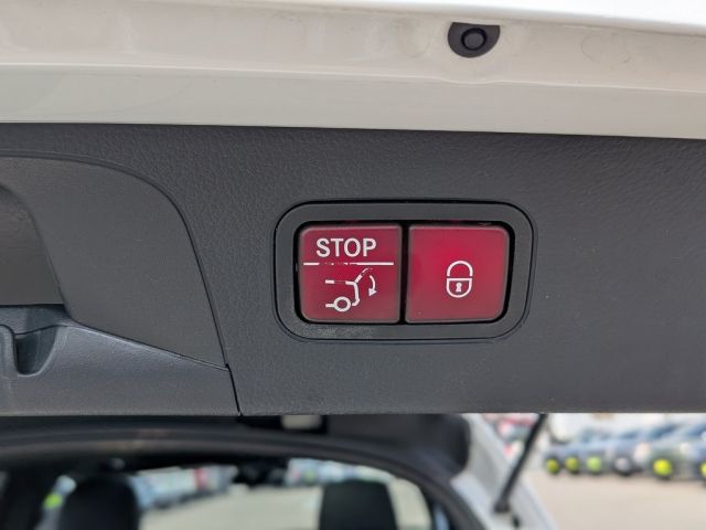 2022 Mercedes-Benz GLC GLC 300 2022 Mercedes-Benz GLC GLC 300