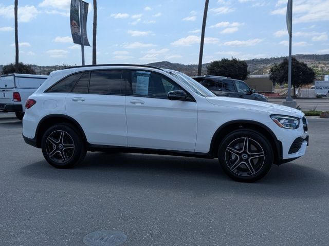 2022 Mercedes-Benz GLC GLC 300 2022 Mercedes-Benz GLC GLC 300