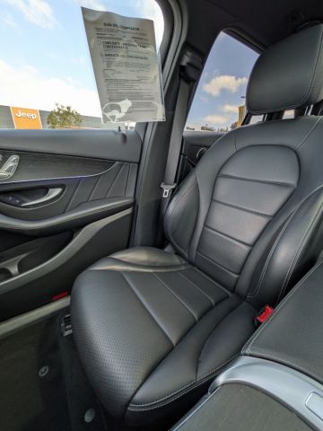 2022 Mercedes-Benz GLC GLC 300 2022 Mercedes-Benz GLC GLC 300