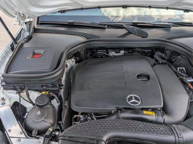 2022 Mercedes-Benz GLC GLC 300 2022 Mercedes-Benz GLC GLC 300