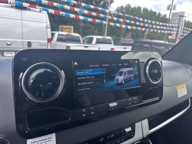 2022 Mercedes-Benz Sprinter Cargo Van 3500XD High Roof V6 170 Extended 4WD