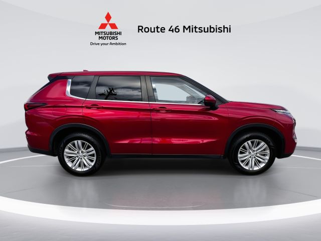 2022 Mitsubishi Outlander ES S-AWC