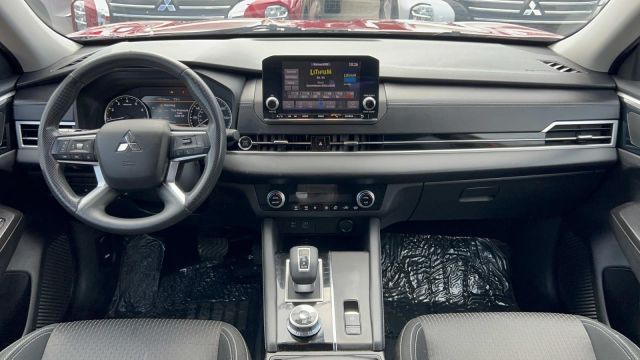 2022 Mitsubishi Outlander ES S-AWC